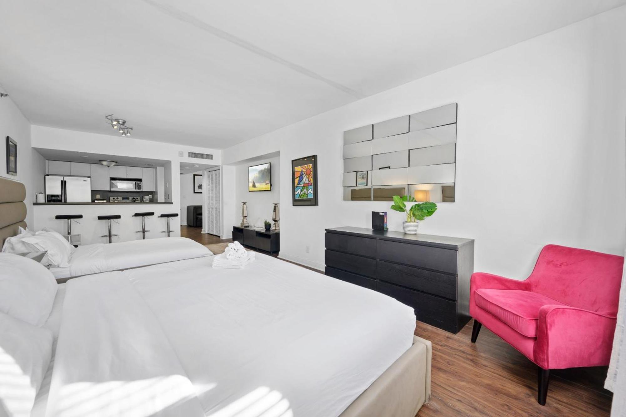 Casa Grande Suites On Ocean Drive Miami Beach Exterior photo